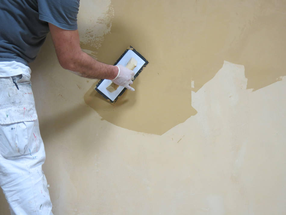 Ultimate Guide to Maintaining Microcement Surfaces in the UAE: Expert Care Tips for Luxury Interiors